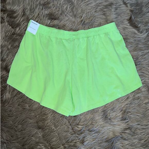 New Nike Women's Plus Wash HR Shorts Ghost Green/Black size 1X - Picture 8 of 8